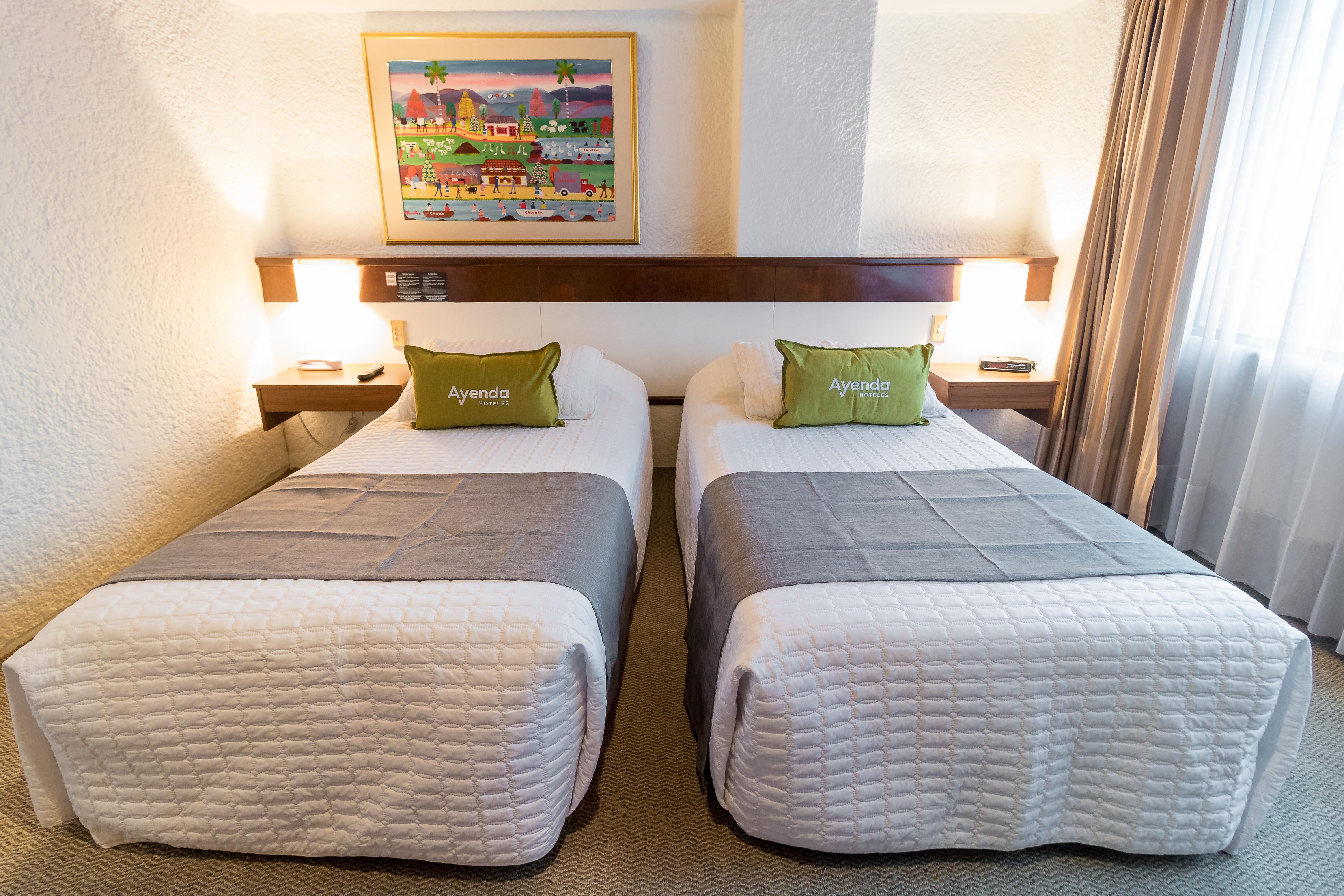 Hotel Suites Real 97 Bogota Bagian luar foto