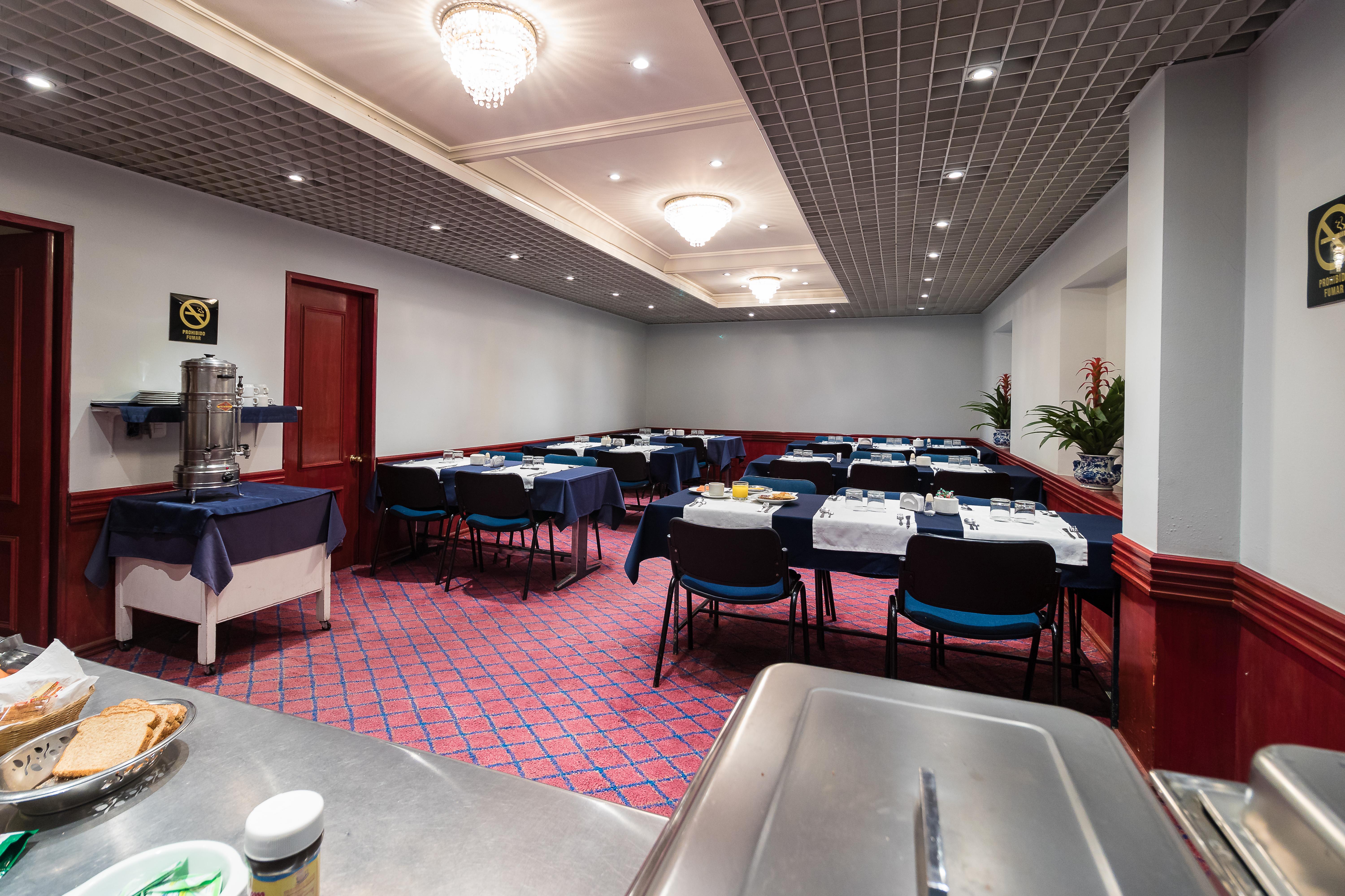 Hotel Suites Real 97 Bogota Bagian luar foto