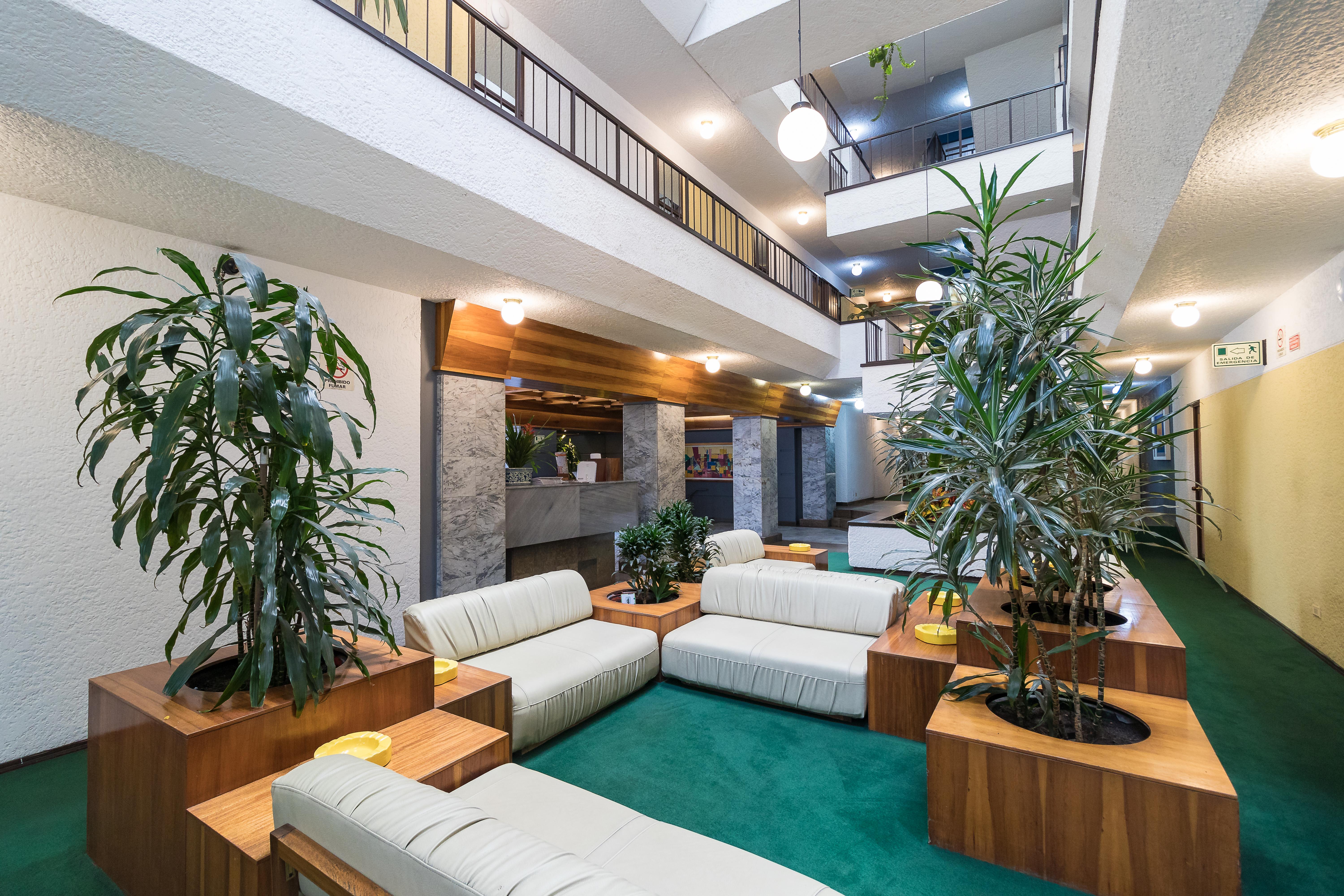 Hotel Suites Real 97 Bogota Bagian luar foto