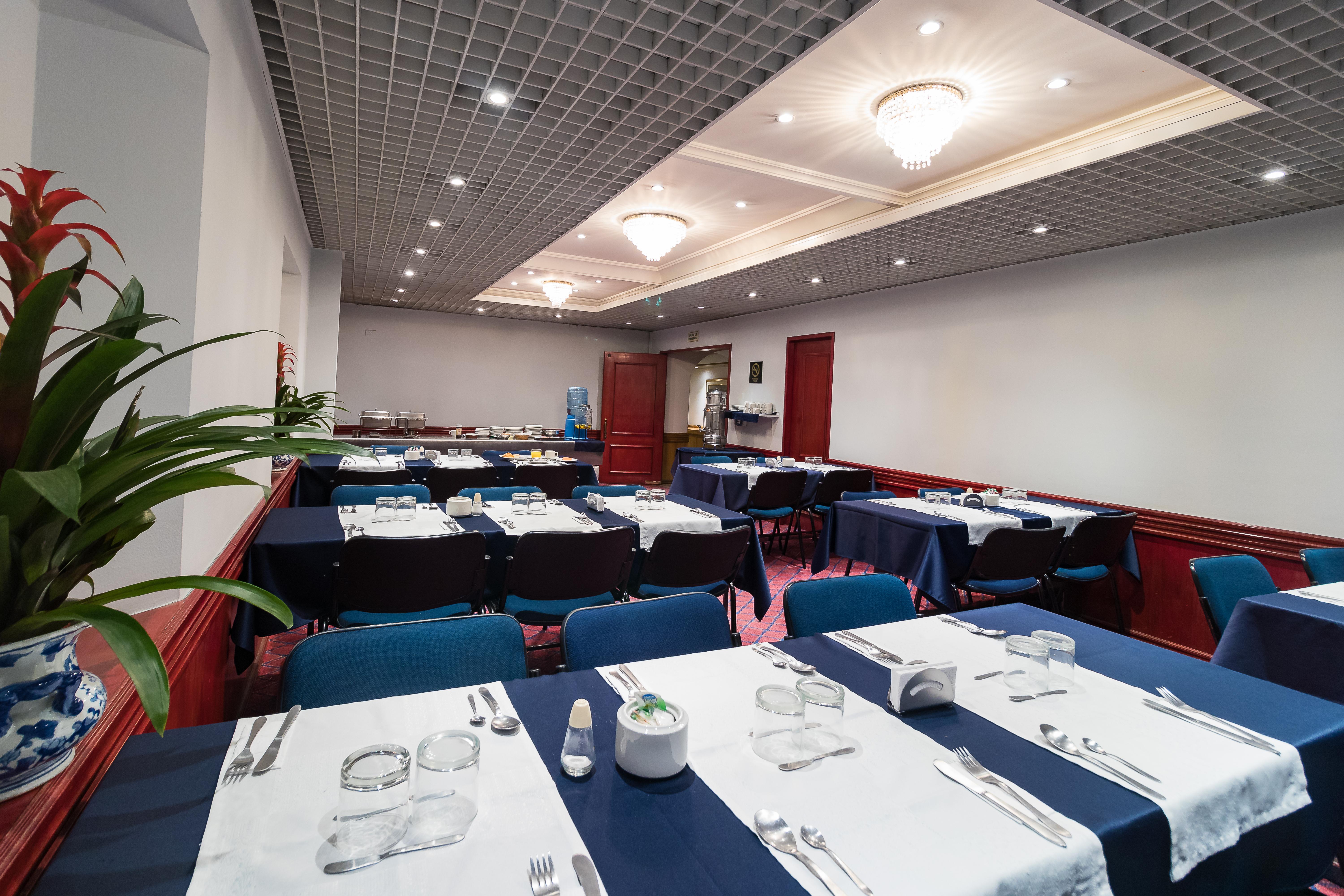 Hotel Suites Real 97 Bogota Bagian luar foto